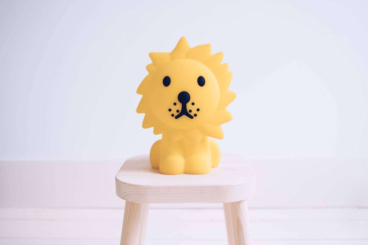 Miffy and Friends Lion soft night light Small
