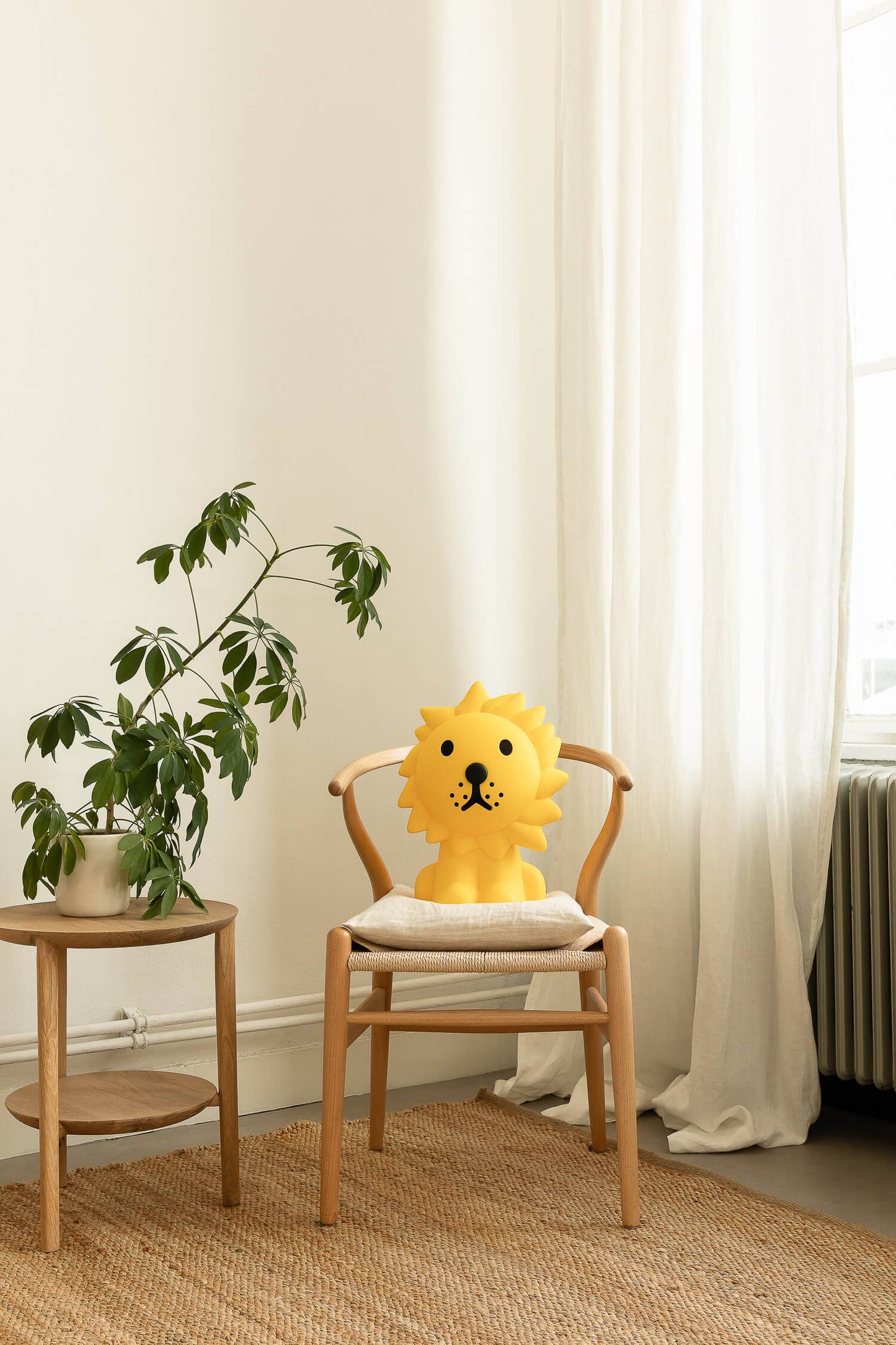 Miffy and Friends Lion soft night light Small