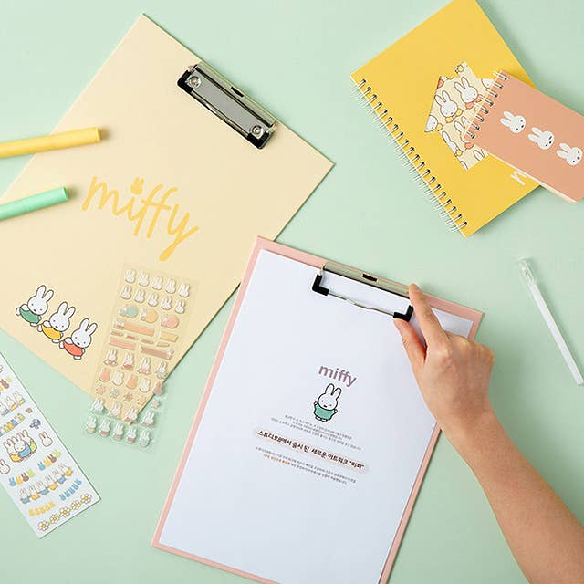 Miffy Pastel Clip Board : Pink