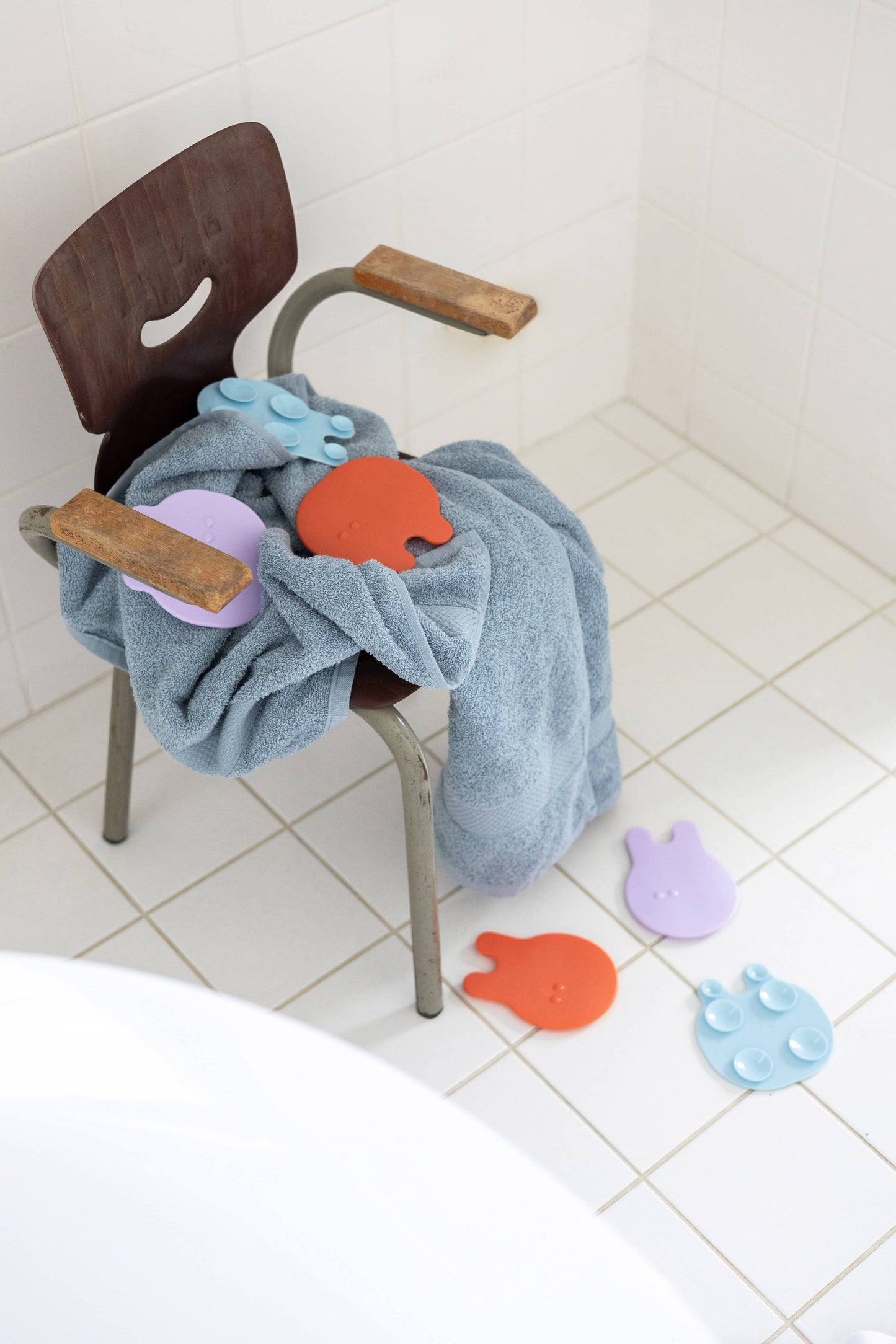 Quut Grippi - Playful sensory bathmats