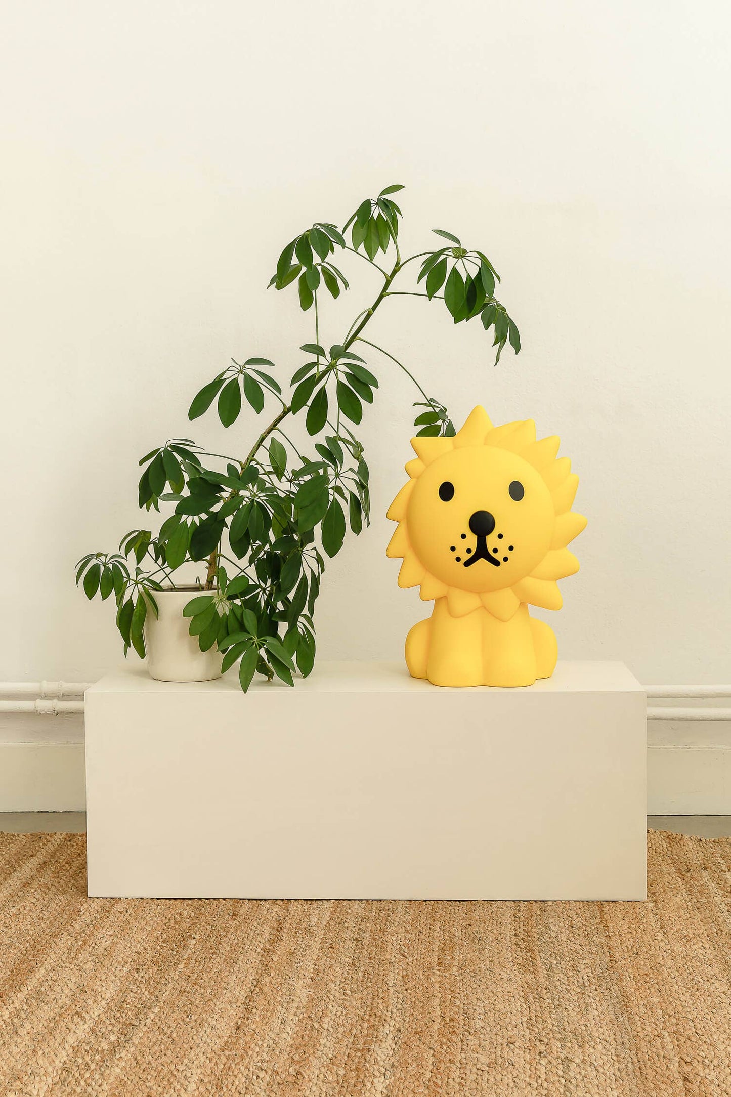 Miffy and Friends Lion soft night light Small