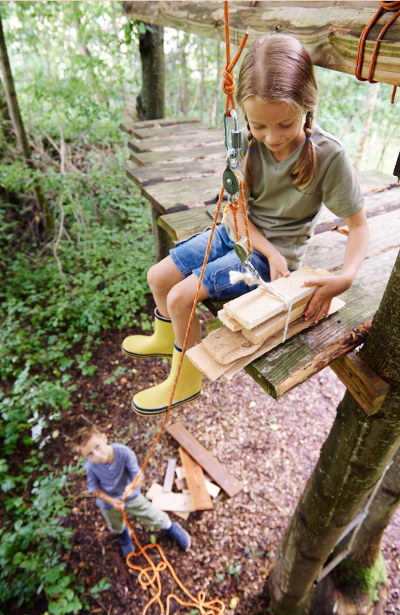 Outdoor & Explore