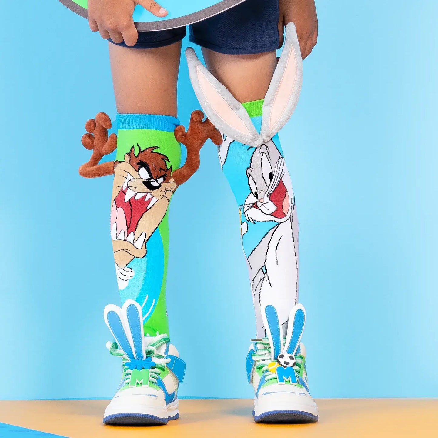 BUGS BUNNY KNEES HIGH SOCKS: Kids & Adults Age 6 - 99