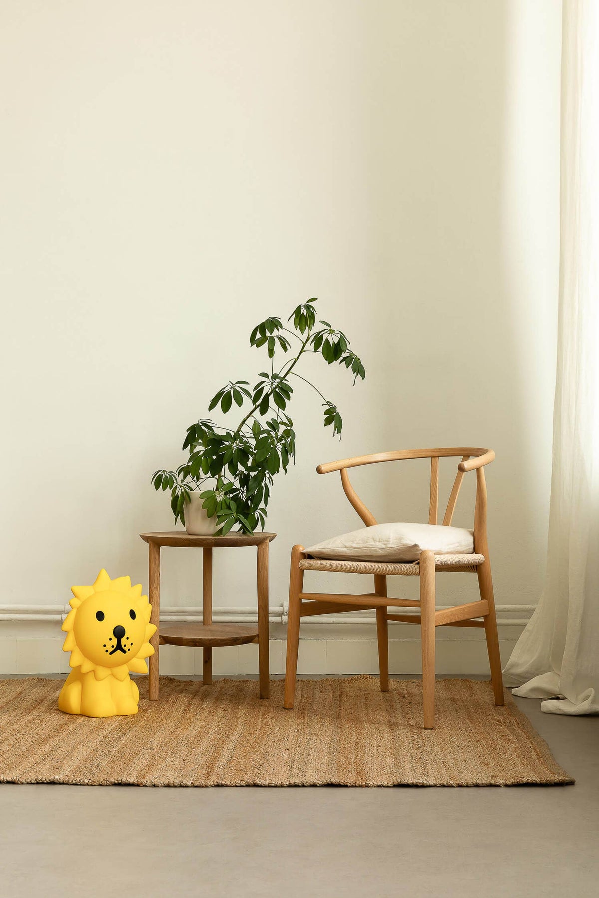 Miffy and Friends Lion soft night light Small