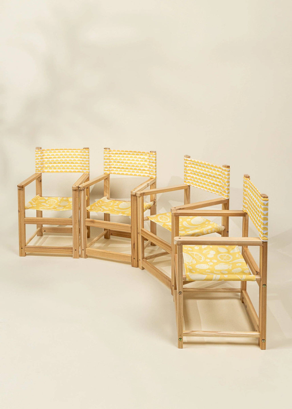 Kids’ Patio Set 4 Chairs and Parasol–Summer Fruits