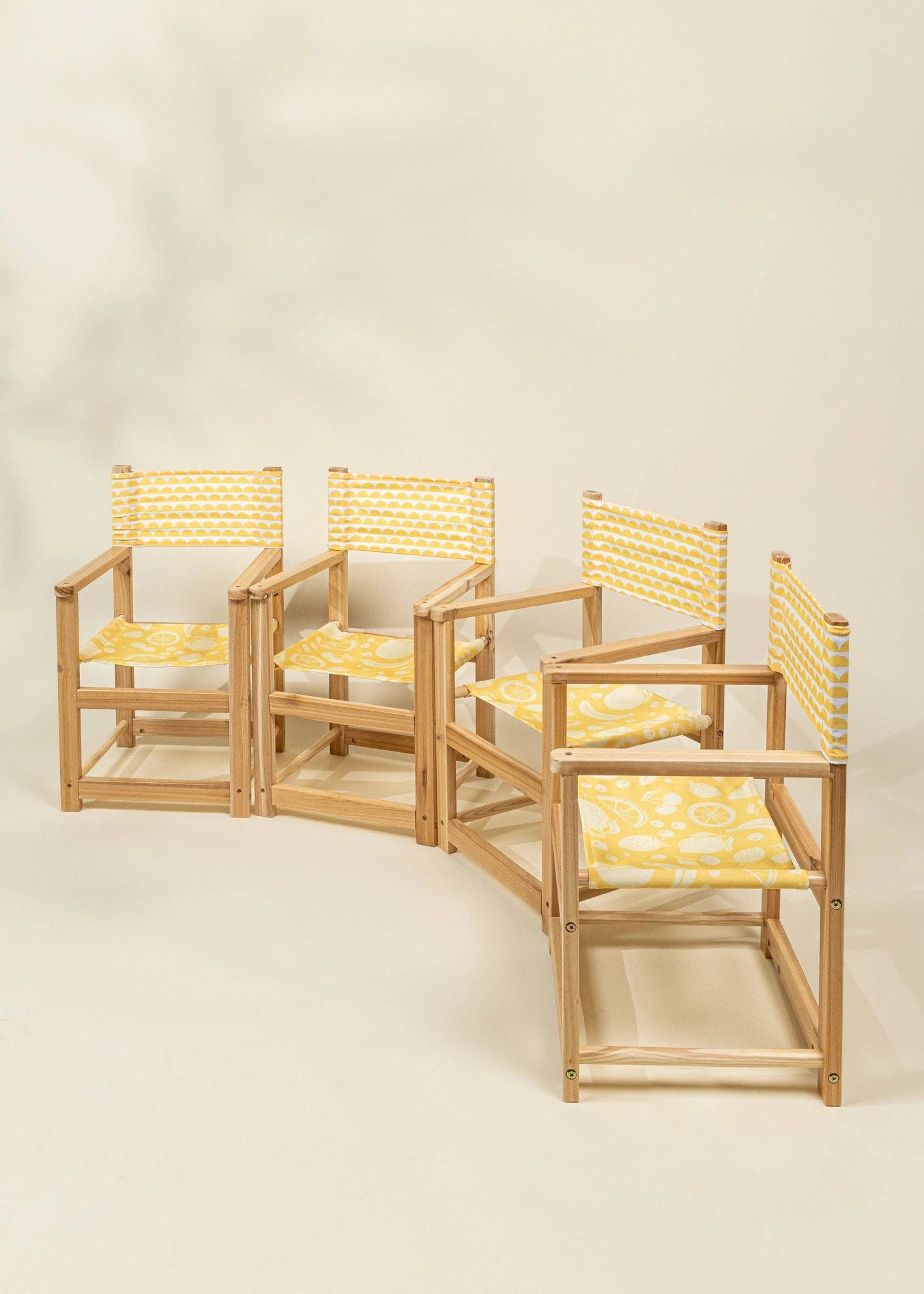 Kids’ Patio Set 4 Chairs and Parasol–Summer Fruits
