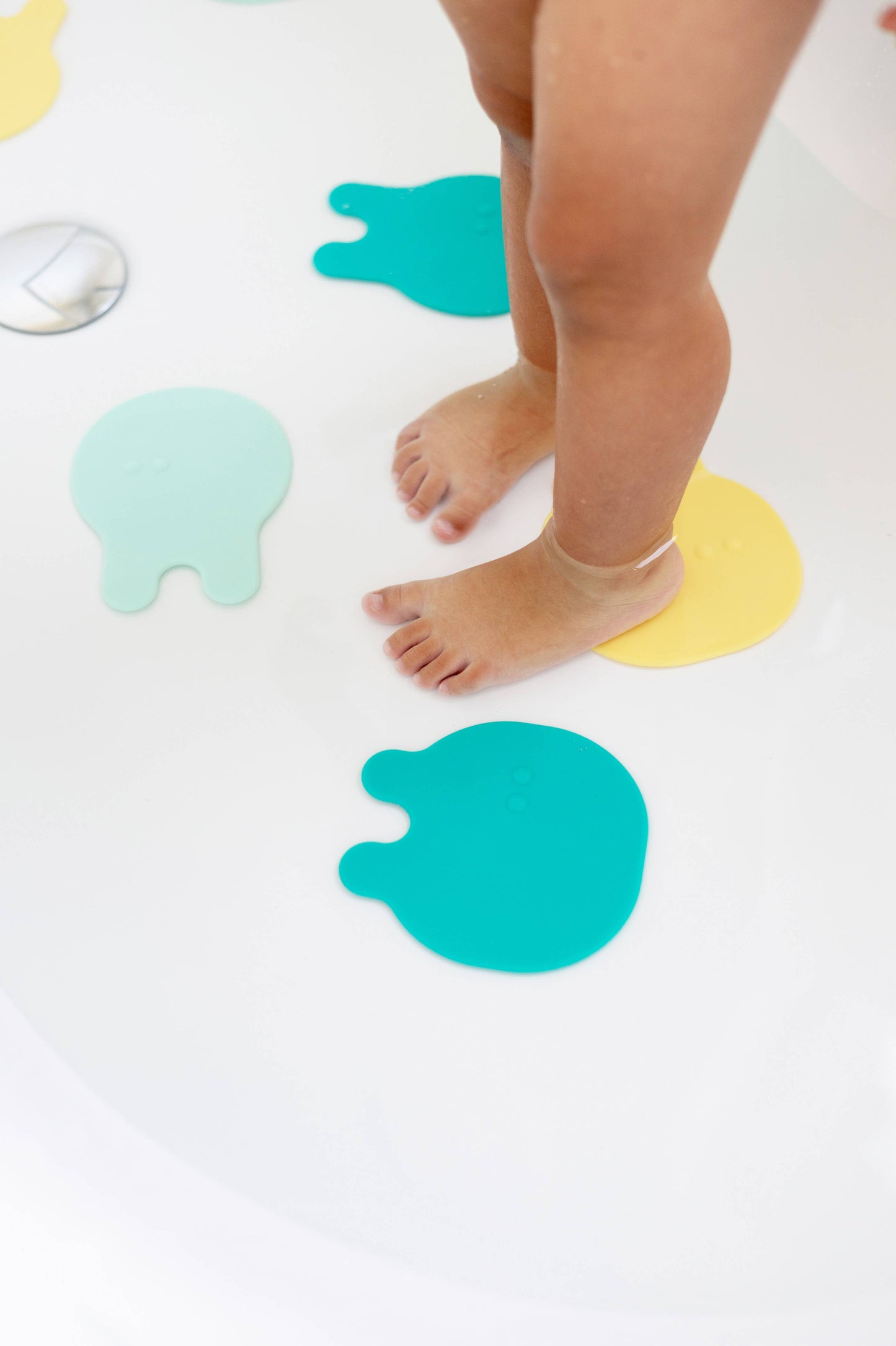 Quut Grippi - Playful sensory bathmats