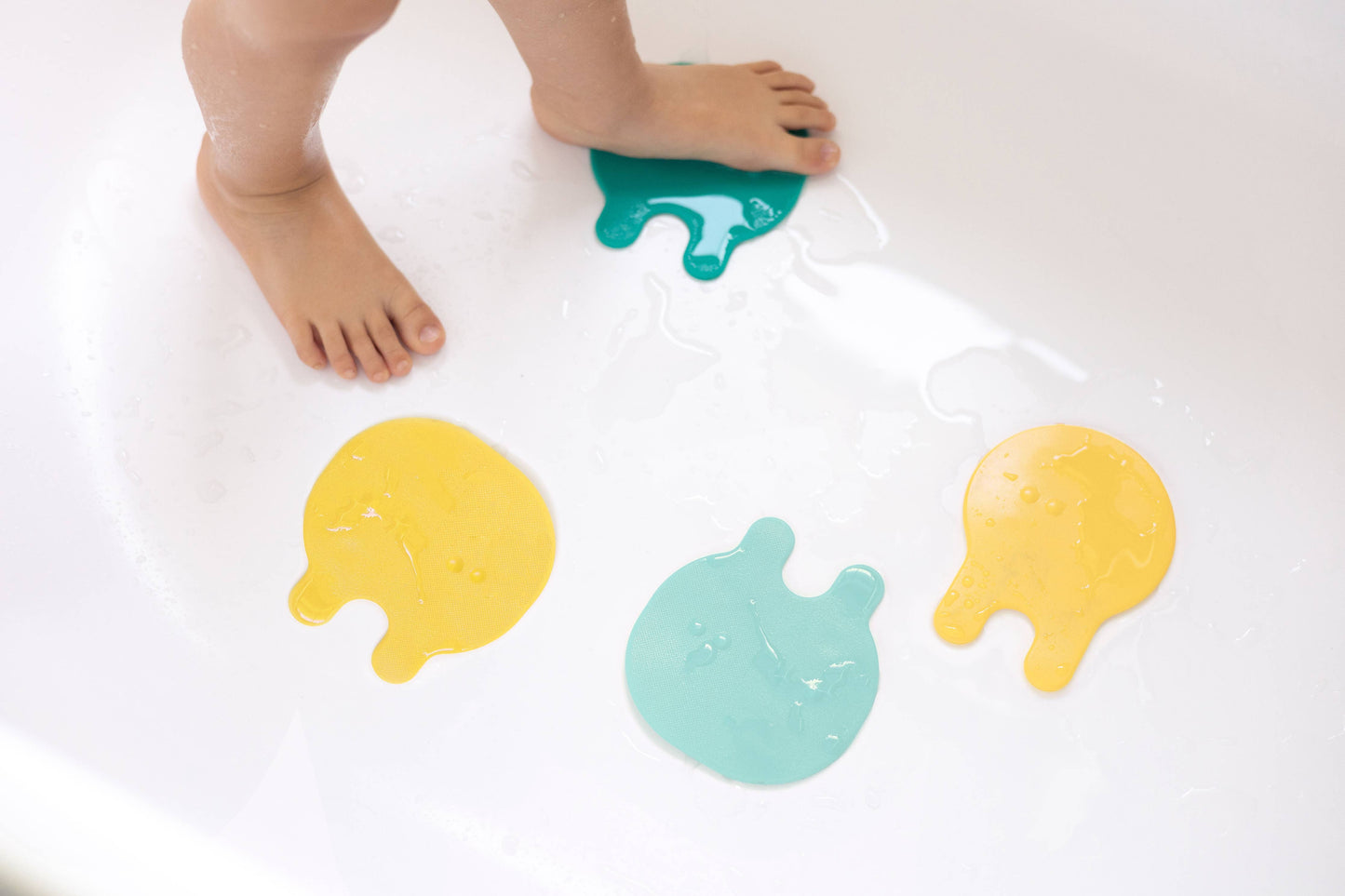 Quut Grippi - Playful sensory bathmats